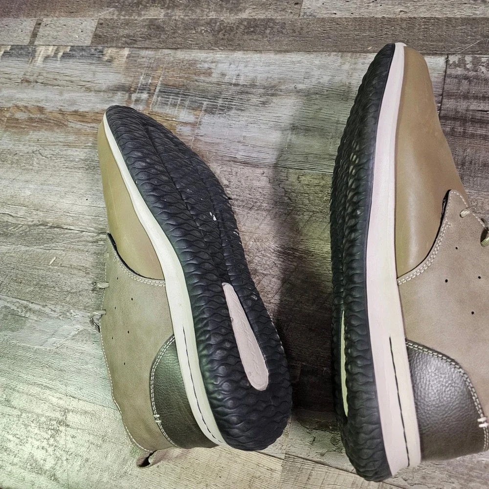 Skechers classic fit